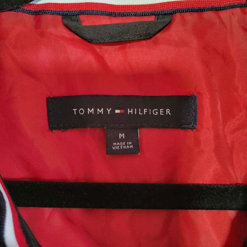 Tommy Hilfiger Womens Quilted Vest Black‎ Red Lining Gold Zip Mock Neck Size M